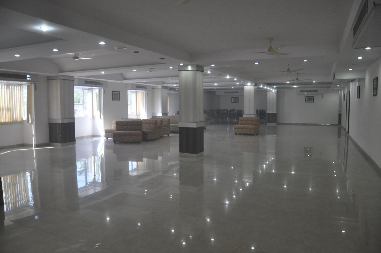 Hotel Krishna Sagar Ghaziabad Exterior photo